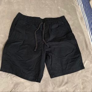 VANS shorts size L